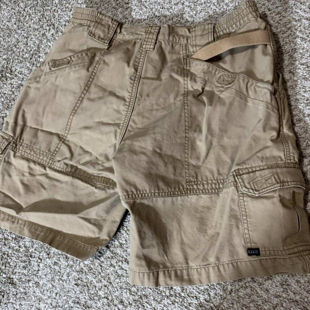 Men's Cargo Shorts - Khaki - Picture 5 of 10